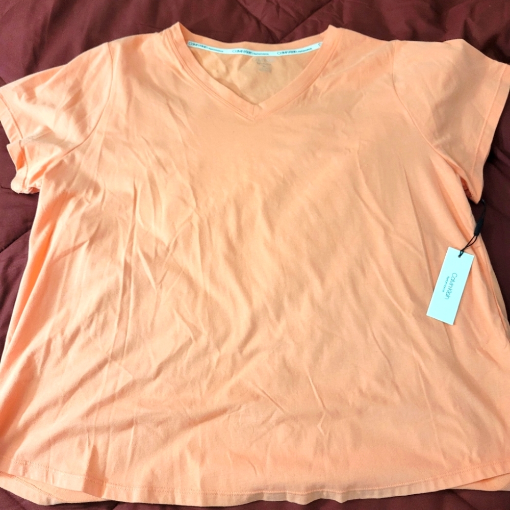 Women calvin klein shirt